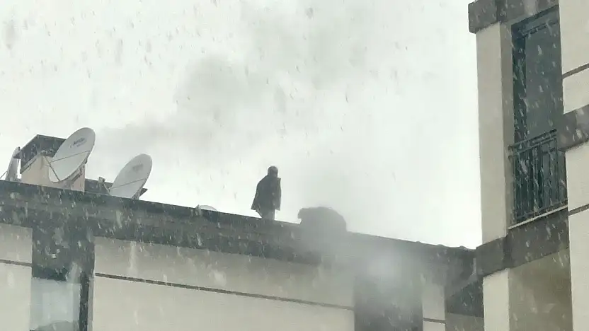 TOKİ Rezerv Konutlarında Çatı Alarmı: İşçi Darp Edildiğini İddia Etti