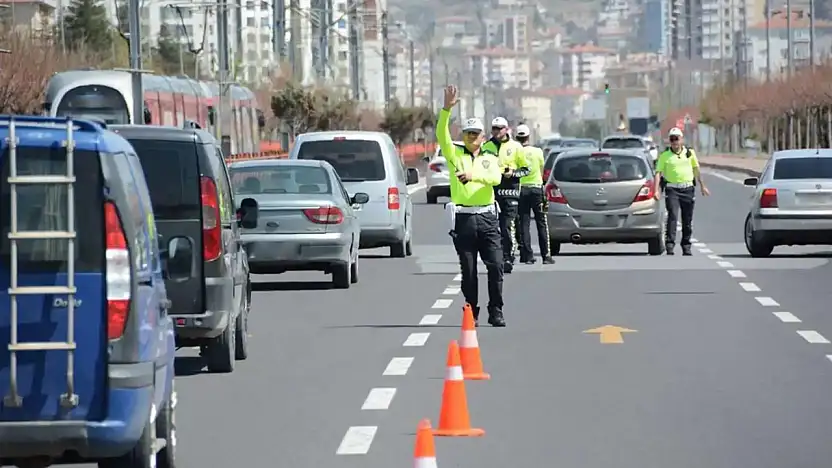 Trafik cezaları artırılıyor