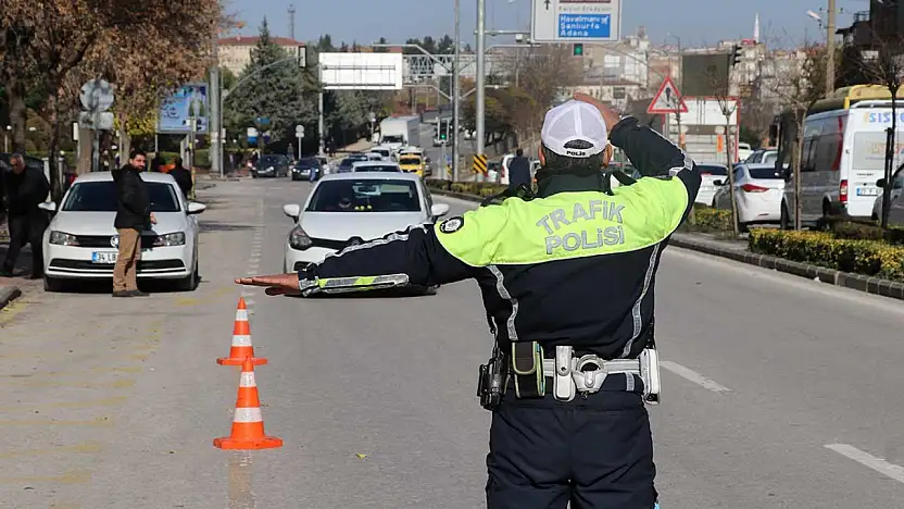 Trafikte Yeni Dönem: 200 Bin Liraya Varan Cezalar Geliyor