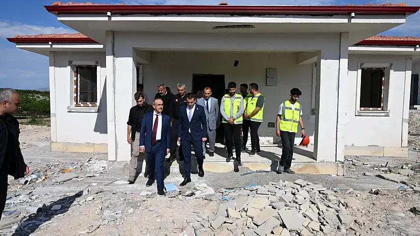 Vali Seddar Yavuz Yazıhan İlçesinde İncelemelerde Bulundu