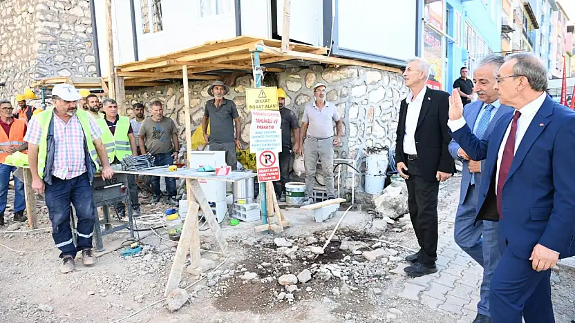 Vali Yavuz Arapgir'de Muhtarlarla Buluştu: Talepler ve Çalışmalar İstişare Edildi
