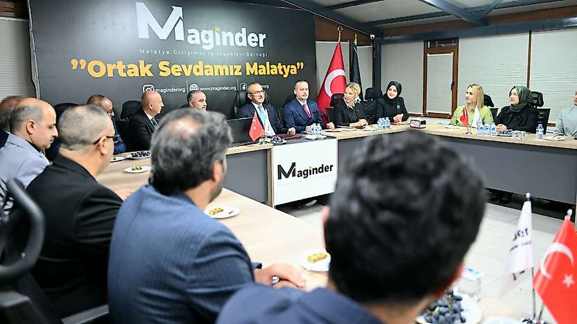 Vali Yavuz'dan MAGİNDER'de Net Mesaj: 'Artık Gündemimiz Ekonomi, Ticaret ve Kalkınma'