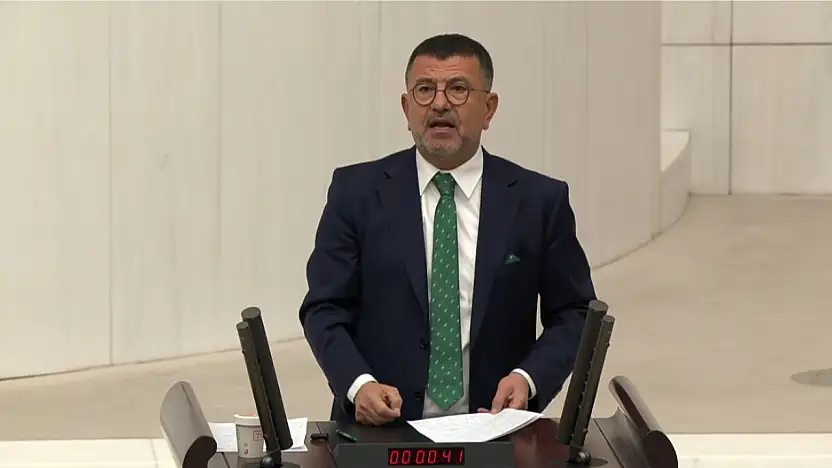 Veli Ağbaba'dan Ankara Gar Katliamı Tepkisi: 'Bu Katliamın Önü Açıldı, Göz Yumuldu'