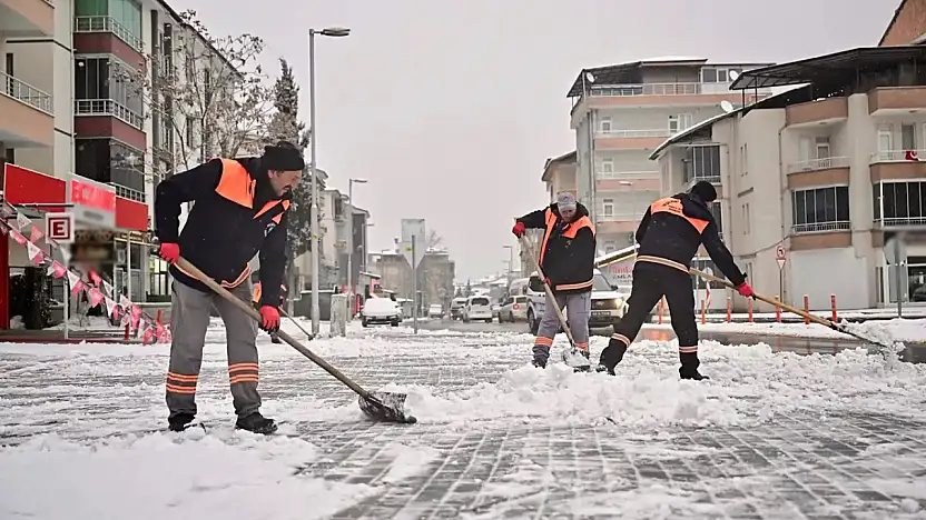Yağış, Kar ve Fırtına Bir Arada: Çok Sayıda İl İçin Alarm