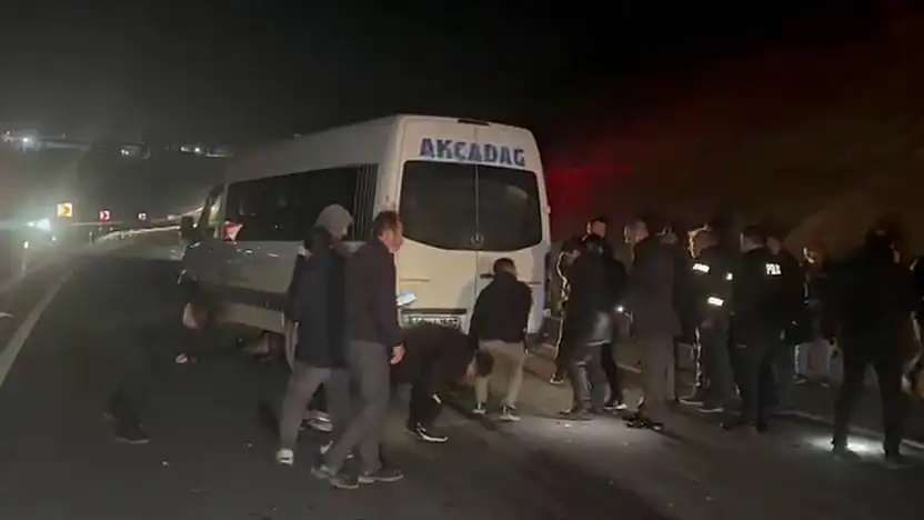 Yarış Atlarının Kaçışı Kazayla Sonuçlandı: Valilikten Açıklama