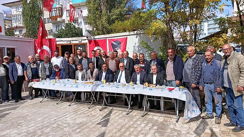 YENİ Parti Darende'de Ormancı Güven Tazeledi