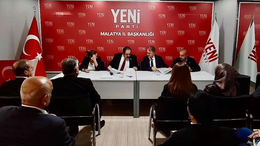 YENİ Parti Malatya'da tek aday Basri İlhan: 'Hem demokrasiye hem Malatya'ya sahip çıkmak için adayım'