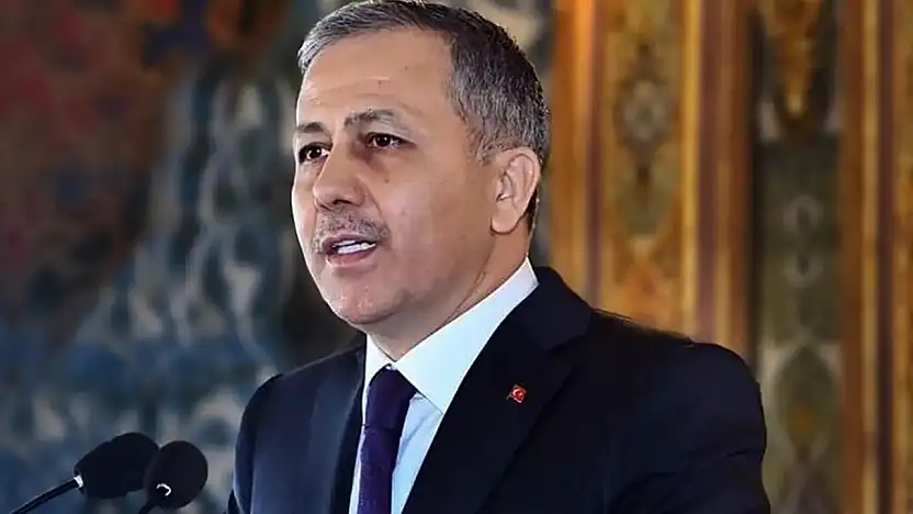 Yerlikaya: 2024'te trafik kazalarında 6 bin 351 kişi hayatını kaybetti