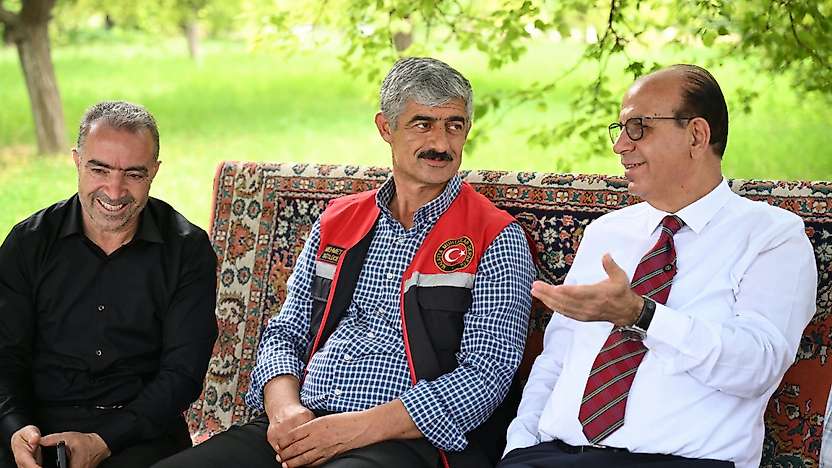 Yeşilyurt'ta Sütlüce'nin Yolları Yenileniyor