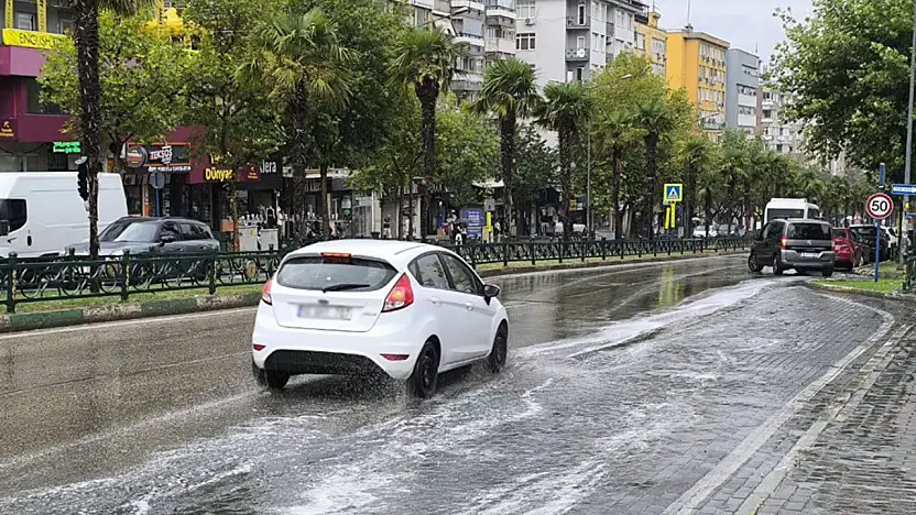 Yurdu Yağışlı Hava Sardı