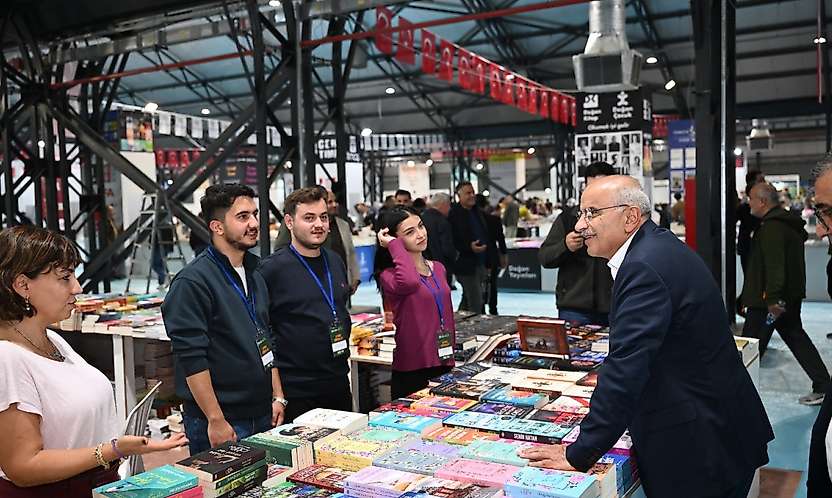 12. Malatya Kitap Fuarı'na Yazar ve Yayıncılardan Tam Not!