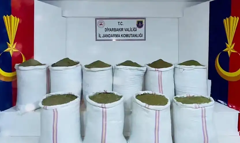 29 İlde Uyuşturucu Operasyonu: Tonlarca Zehir Ele Geçirildi
