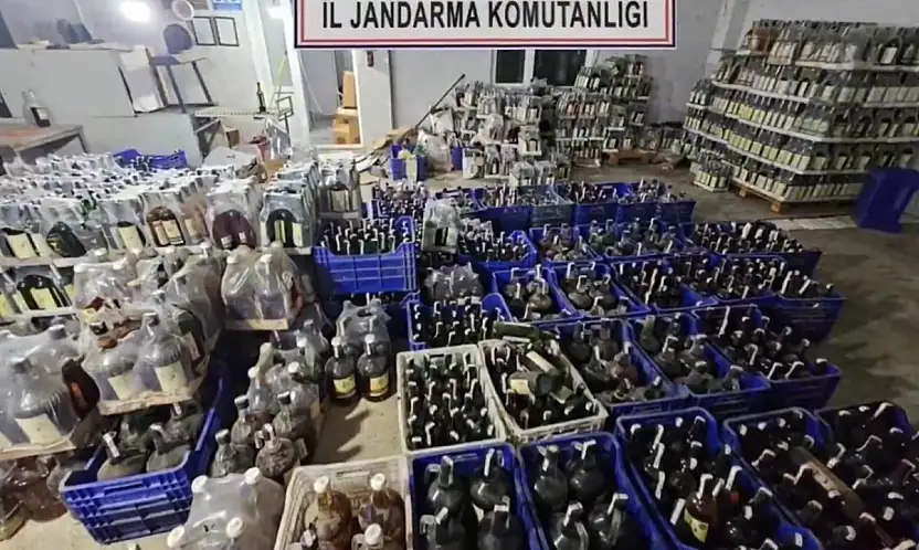 81 İlde Metil Alkol Operasyonu: 91 Bin Litre Ele Geçirildi, 171 Şüpheliye İşlem