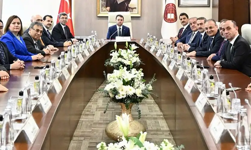 Adalet Bakanı Akın Gürlek, HSK Başkanlığı'nda ilk toplantıya başkanlık etti