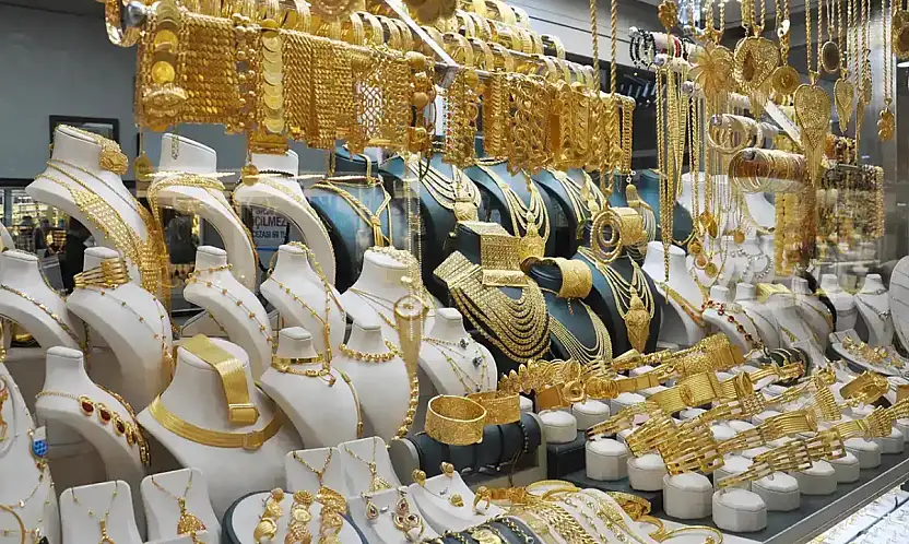Altında Düşüş Sabahı: Ons 4.464 Dolar, Gram 6.178 TL