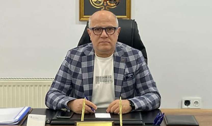 Anahtar Parti Battalgazi İlçe Başkanı Yağlıcı'dan Sert Tepki: 'Depremzede İcraat Bekliyor, Belediye Kütüphane Şovu Yapıyor!'