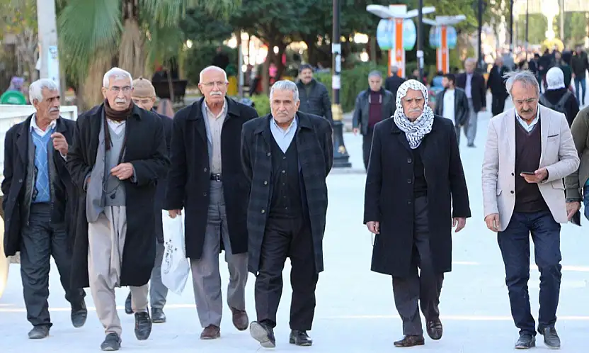 Avcı: 'Emekliler yoksullukta eşitleniyor, bu eşitlik değil adaletsizliktir'