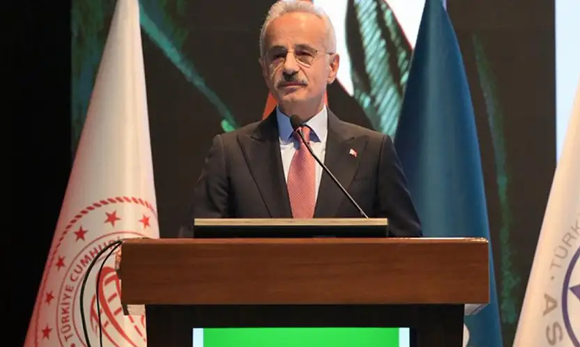 Bakan Uraloğlu: Bölünmüş yol ağımızı 30 bin kilometreye çıkardık