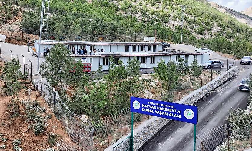 Başkan Geçit, Hayvan Bakımevi Ve Doğal Yaşam Alanını İnceledi