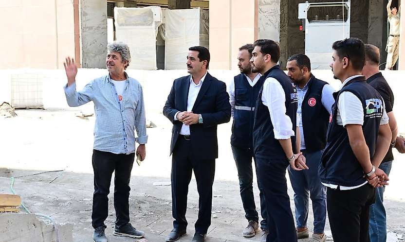 Başkan Taşkın'dan Şemsiye Sokak Müjdesi