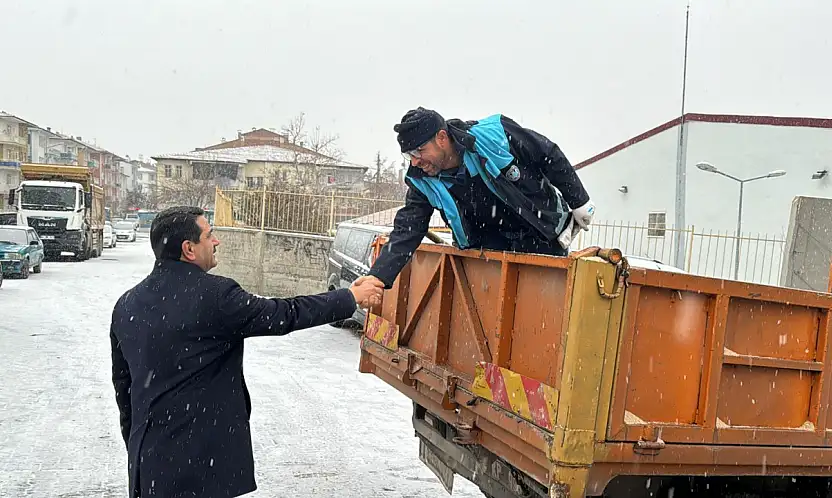 Battalgazi'de Kar Teyakkuzu: 104 Mahallede Kesintisiz Mesai