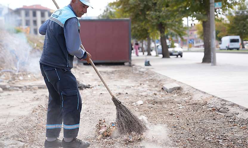 Battalgazi'de Konteyner Çarşıların Ardından Temizlik Seferberliği