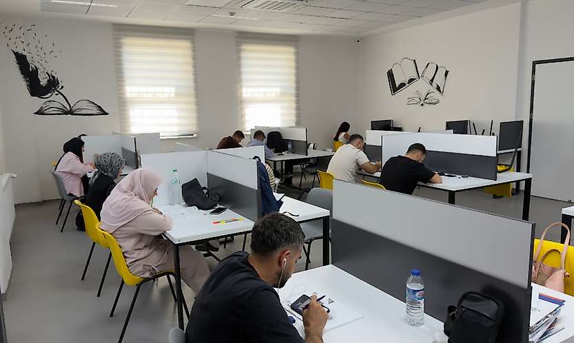 Battalgazi'de Öğrencilere Sessiz ve Düzenli Çalışma İmkânı