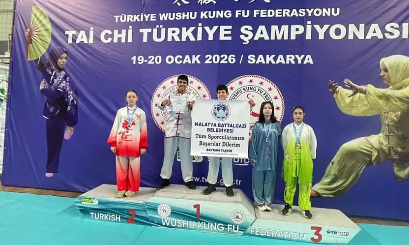 Battalgazi'nin Wushu Gururu Sakarya'da Zirvede