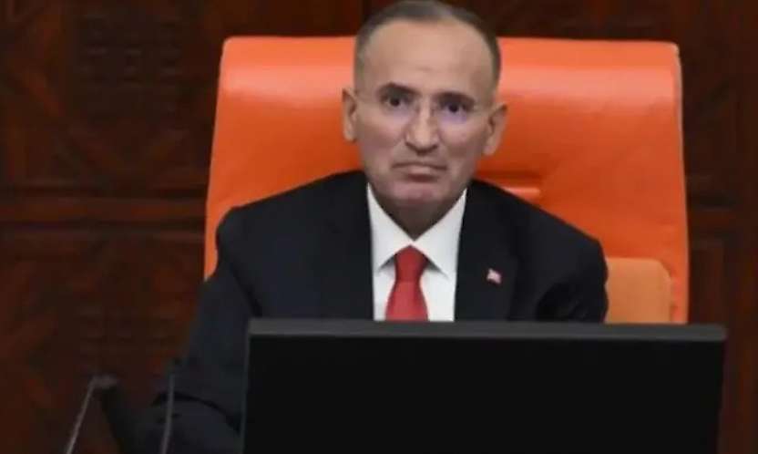 Bekir Bozdağ, TBMM Başkanvekilliği Görevinden İstifa Etti