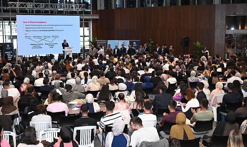 Büyükşehir Belediyesi Yeni Kütüphaneleri Hizmete Açmaya Hazırlanıyor