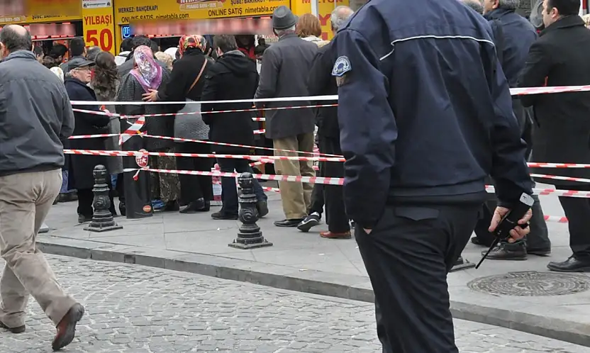 Cami önlerinde piyango ve şans oyunları biletlerinin satışı yasaklandı