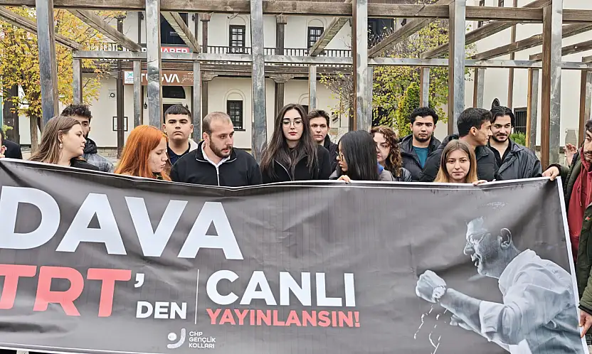 CHP Malatya Gençlik Kolları'ndan TRT'ye Çağrı: 'İmamoğlu Duruşmaları Canlı Yayınlansın'