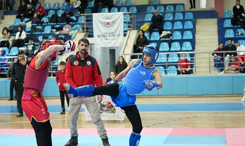 'Deprem Şehitleri İçin Minderde Anlamlı Buluşma'