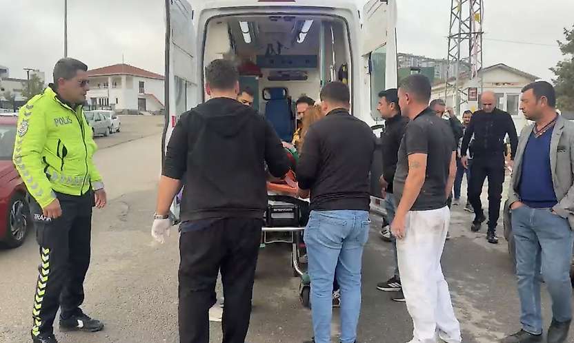 Doğanşehir'de minibüsten inen yayaya otomobil çarptı