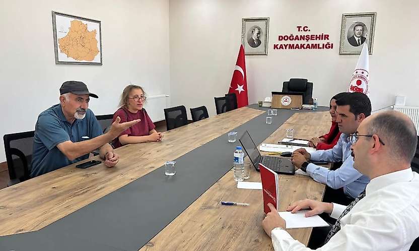 Doğanşehir'de Vatandaşın Talebi Kaymakamın Gündeminde