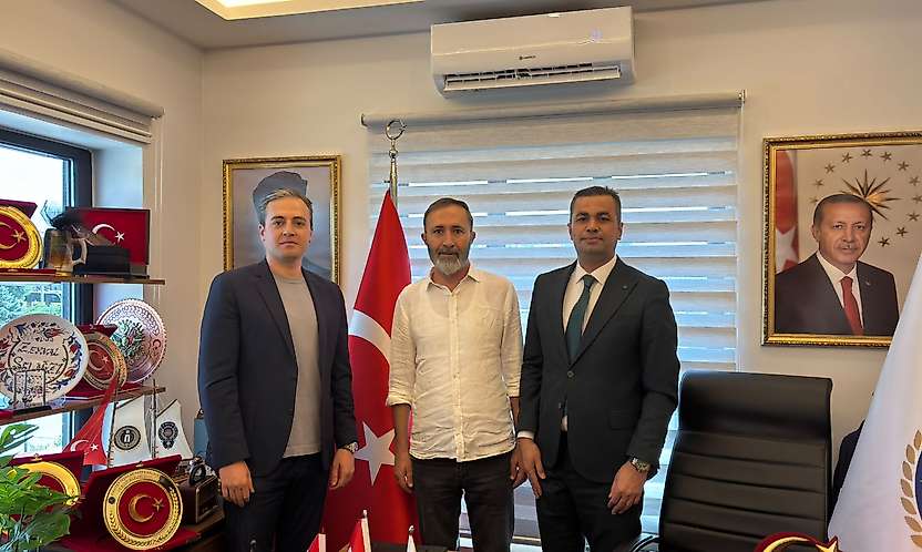 EMŞAV Malatya'da Şehitlerin Hatırasını Yaşatacak Anlamlı Köşe