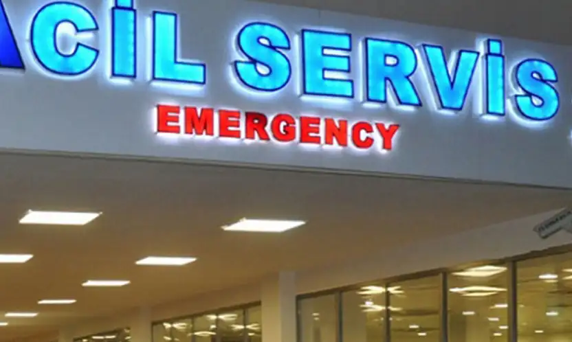 Ferizli Cezaevi'nde Gıda Zehirlenmesi Şüphesi: 131 Hükümlü Hastaneye Sevk Edildi