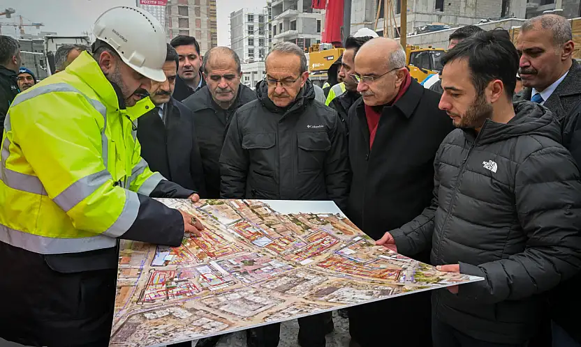 Fuzuli Caddesi'nde Dönüşüm Sürüyor: Vali Yavuz Sahada