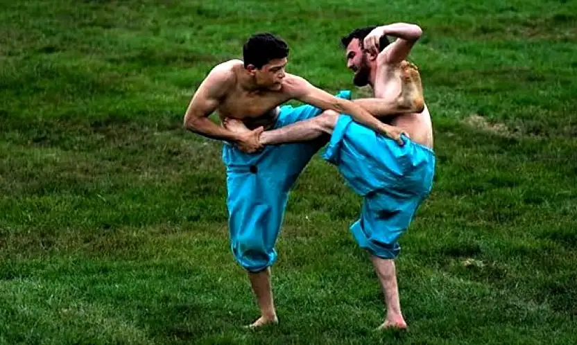 Geleneksel Sporlar Malatya'da Yaşatılıyor: Şalvar Güreşi Yardımcı Antrenörlük Kursu Başladı