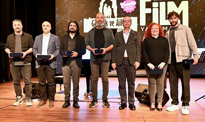 'Gençlik ve Ailem' Temalı 1. Kısa Film Yarışmasının Ödül Töreni Yoğun Katılımla Gerçekleşti
