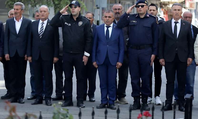 Hekimhan'da Muhtarlar Günü Törenle Kutlandı