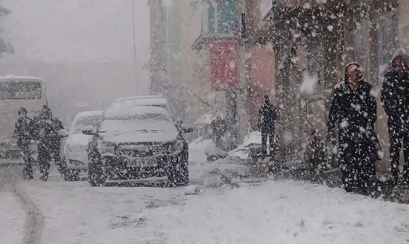 İçişleri, 10 ilde beklenen sağanak, fırtına ve kar hakkında uyardı