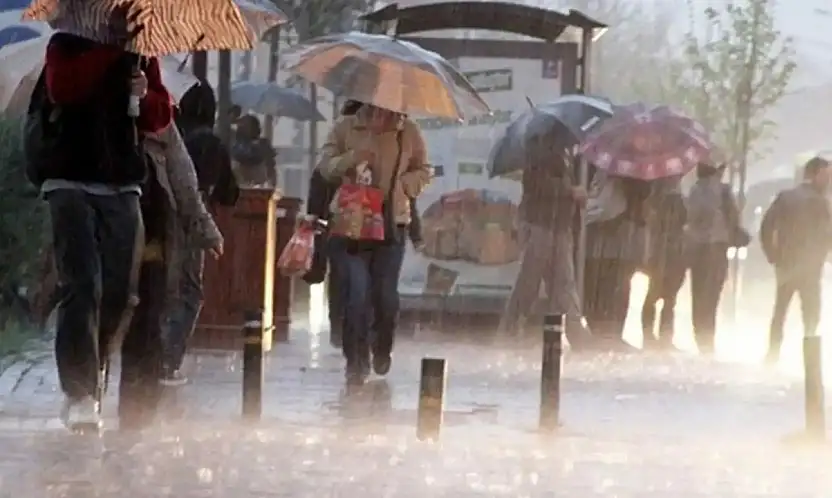 İçişleri Bakanlığı'ndan Kuvvetli Rüzgar, Fırtına ve Çığ Uyarısı