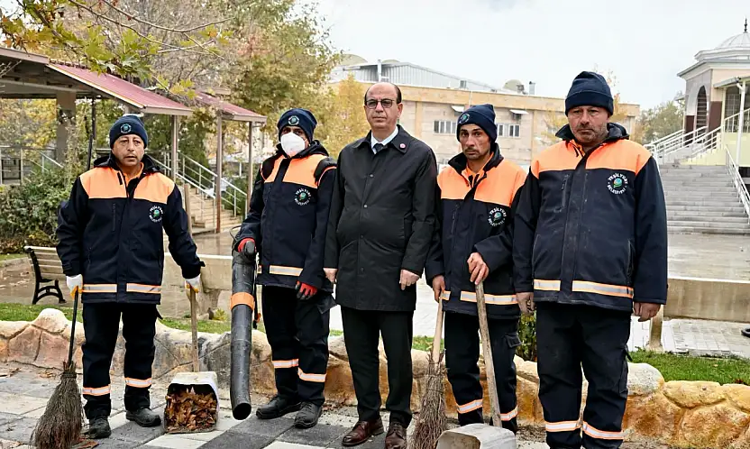 İlhan Geçit: 'Yeşilyurt'un Her Köşesi İçin Özveriyle Çalışıyoruz'