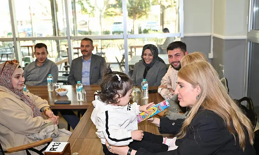 İnanç Siraç Kara Ölmeztorak'tan Gençlere, Esnafa ve Kadın Girişimcilere Destek