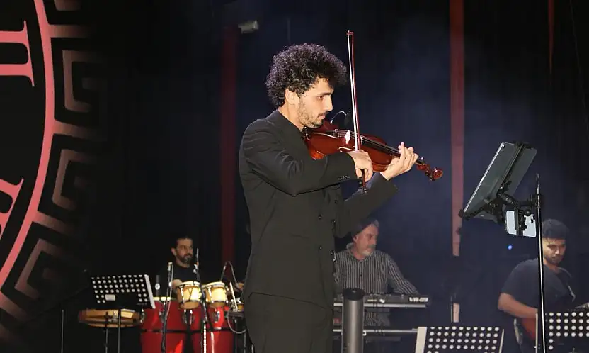 İnönü Üniversitesinde 50. Yıl Özel Solo Keman Konseri