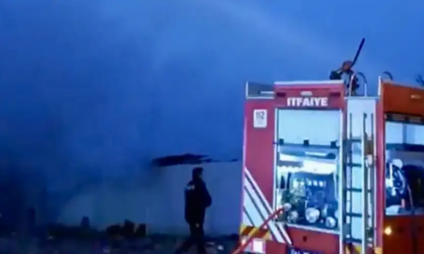 Kiltepe Mahallesi'nde Müştemilat Yangını: Maddi Hasar Oluştu