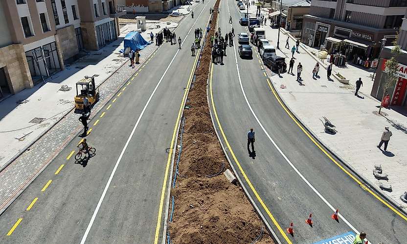 Kışla-Akpınar Kavşağı Trafiğe Açıldı: Ulaşım Kesintisiz Hale Geldi