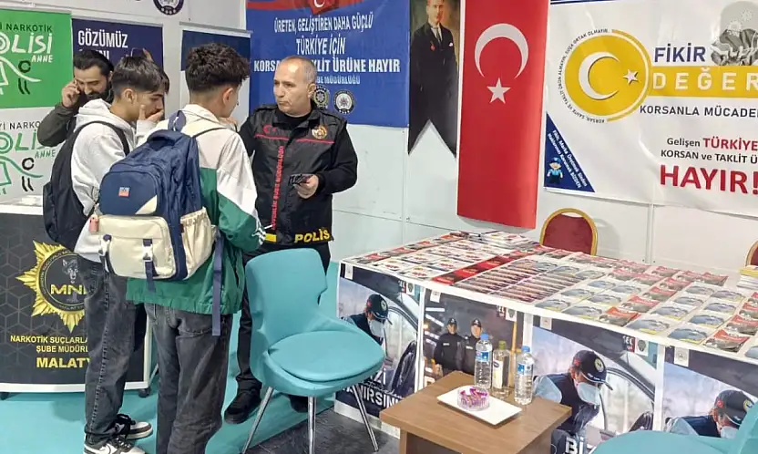 Korsana Geçit Yok! Malatya Emniyeti Kitap Fuarında Bilinçlendiriyor