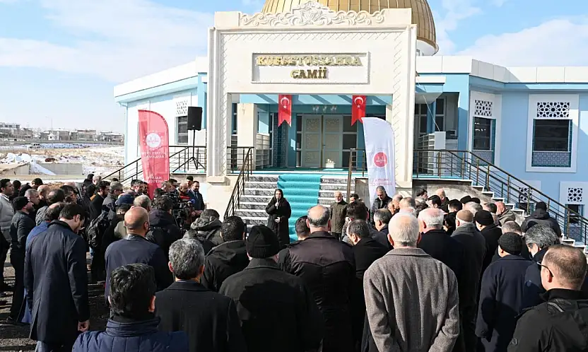 Kubbetü's-Sahra Camii İbadete Açıldı, Malatya'ya İrfan Merkezi Kazandırıldı